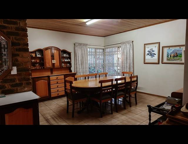 5 BEDROOM HOUSE FOR SALE IN KAALPLAATS WEST